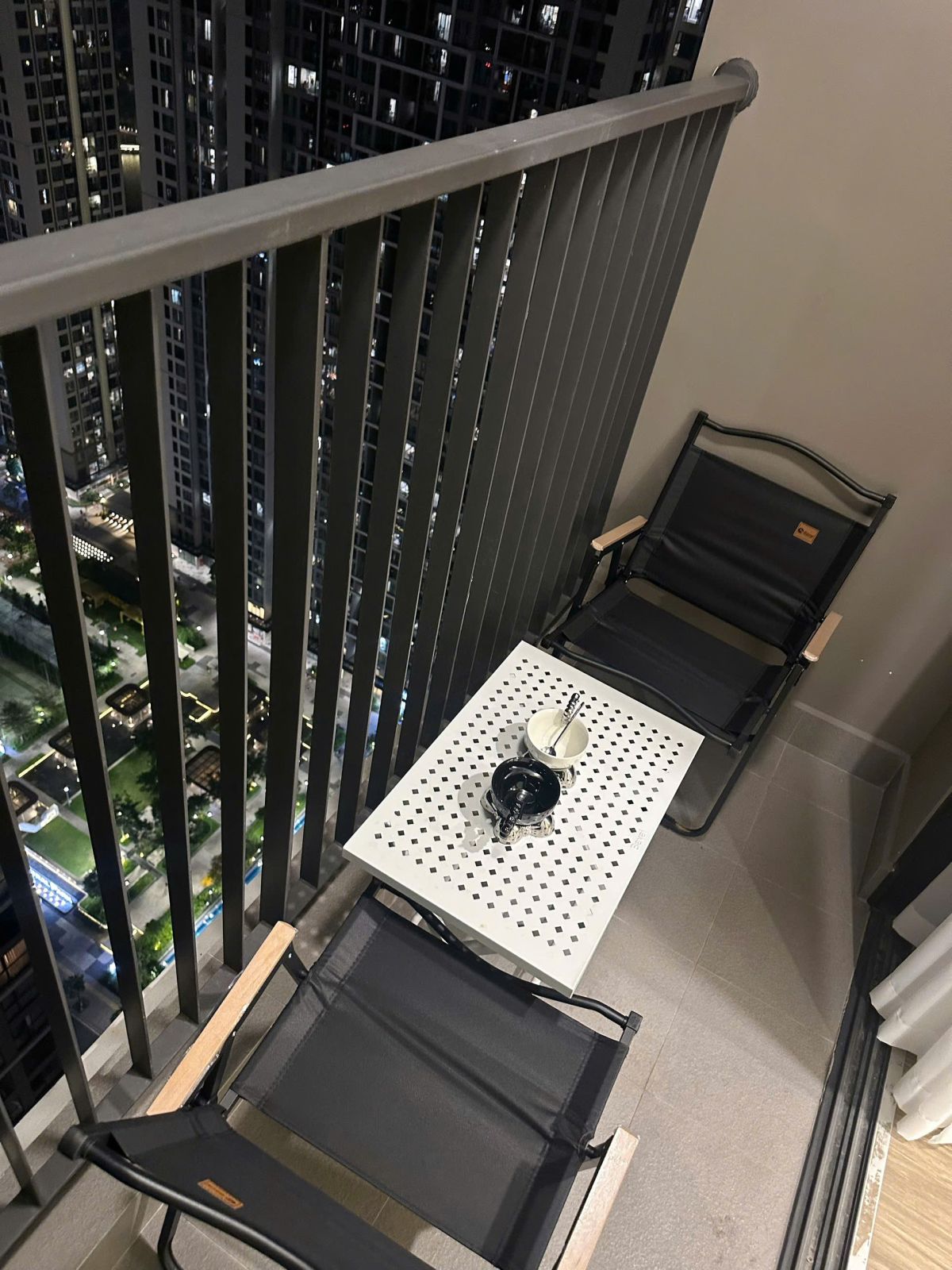 Tổ Kén Studio Tc1-3704 - Vinhomes Smart City