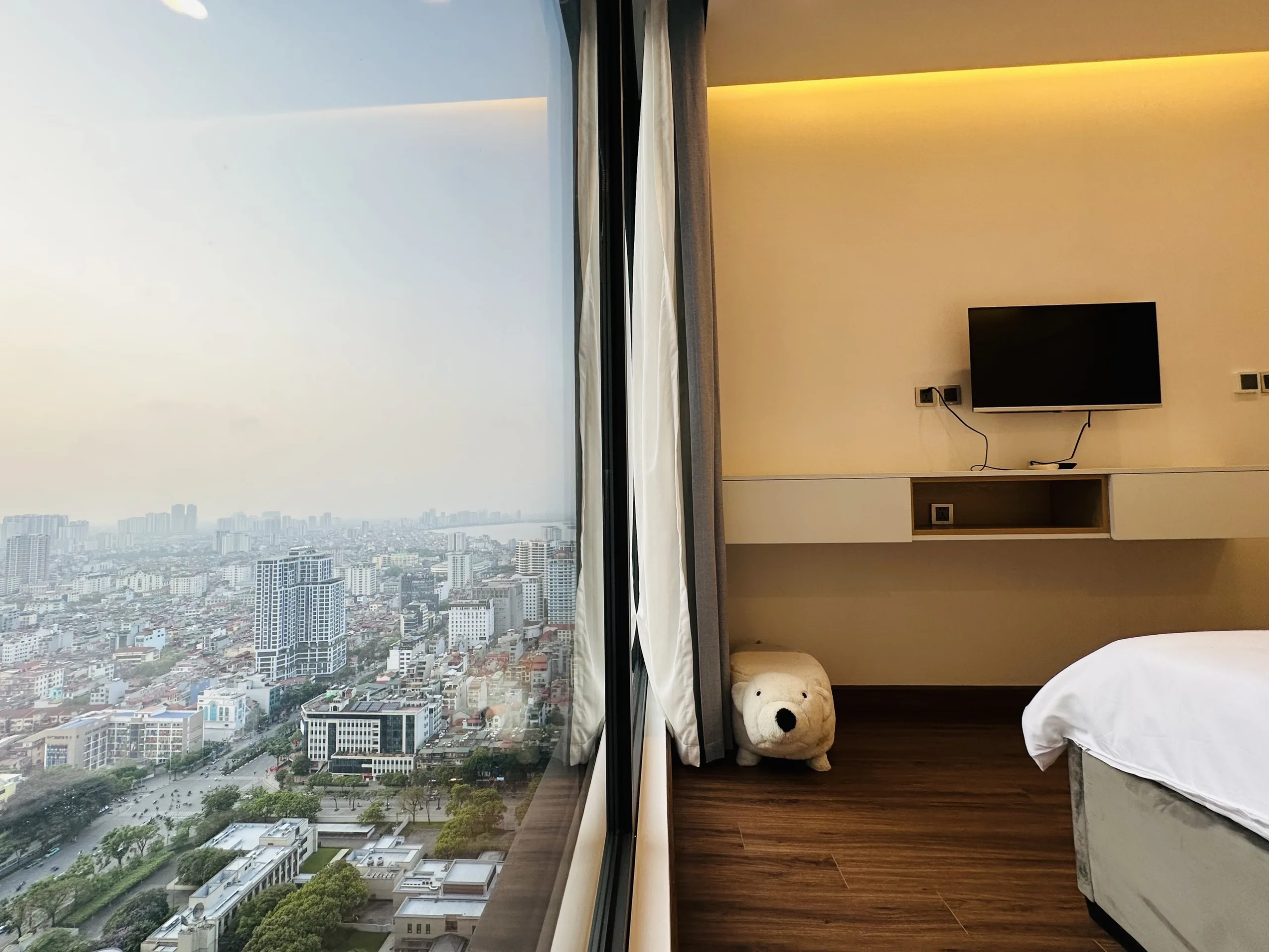 Homestay Vinhomes Metropolis - Căn hộ dịch vụ Luxury