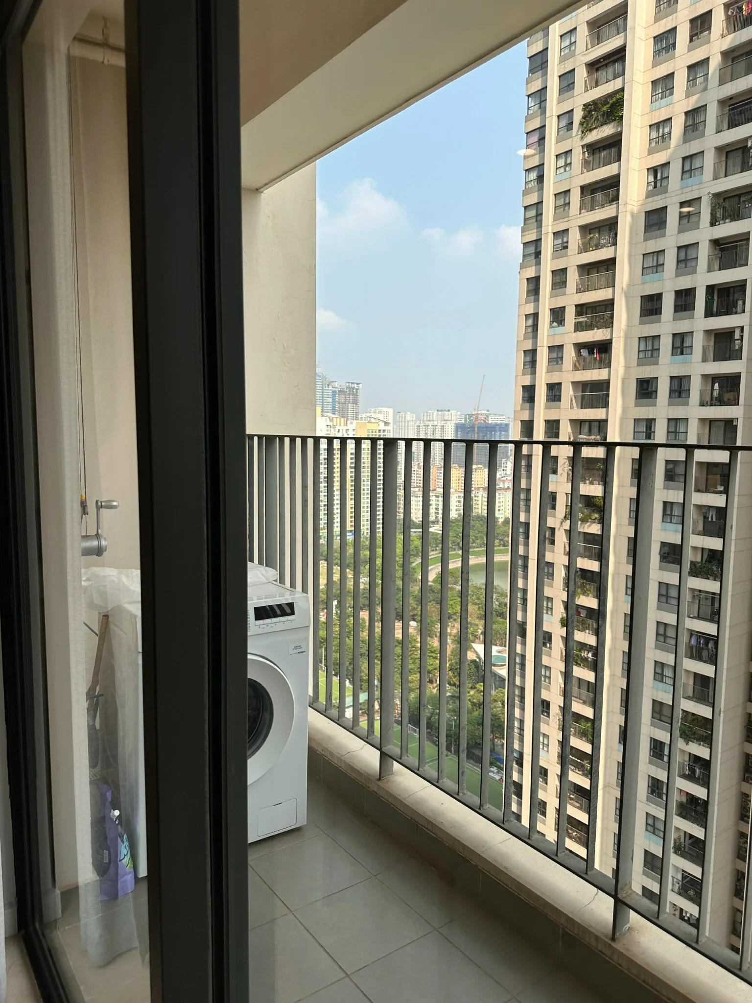 Căn hộ dịch vụ D'Capital Trần Duy Hưng Luxury