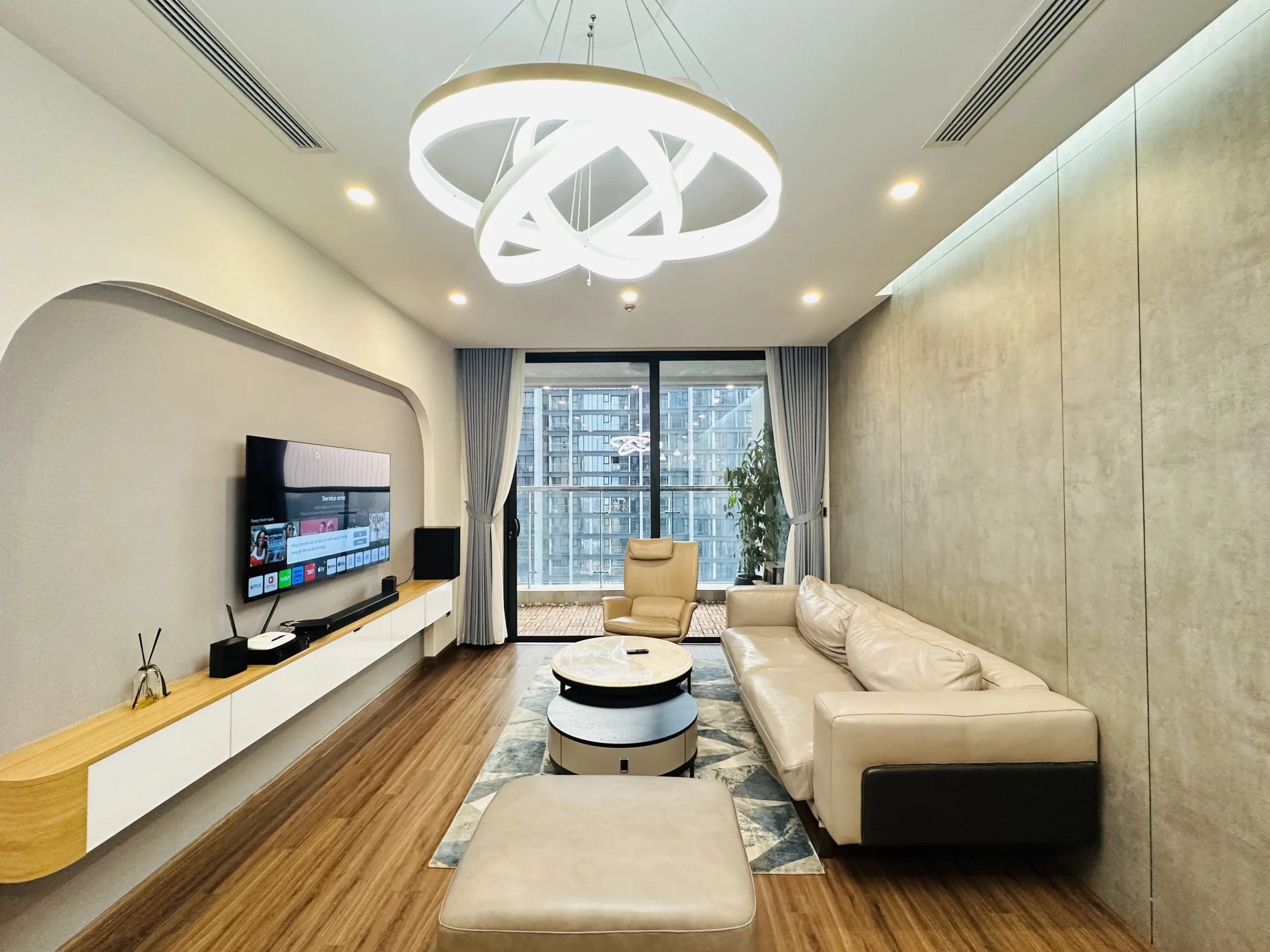 Homestay Vinhomes Metropolis - Căn hộ dịch vụ Luxury