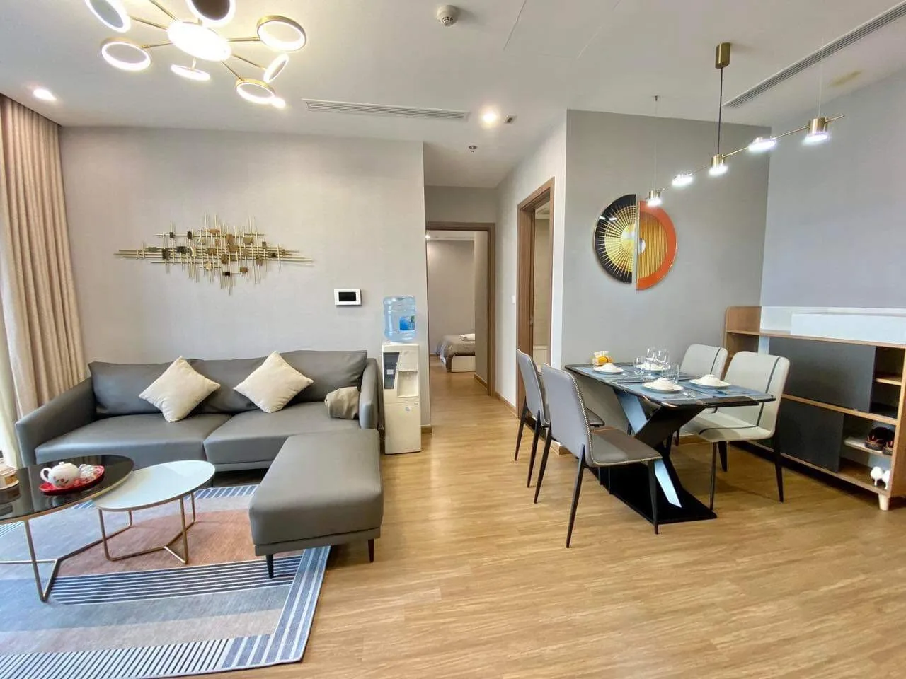 Homestay Vinhomes Metropolis Liễu Giai