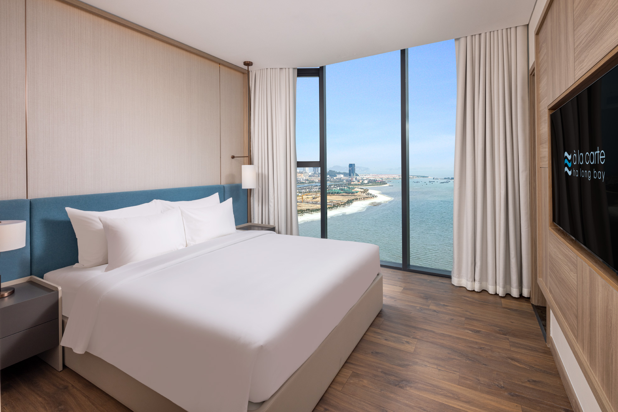 À La Carte Hạ Long Sea View Apartment - 2 bed room
