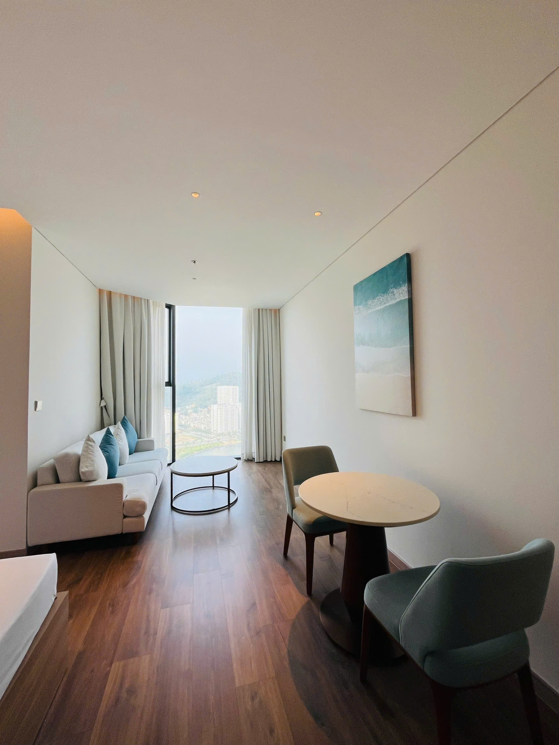 SUN HOMESTAY B1507 VIEW BIỂN ALACARTE HẠ LONG