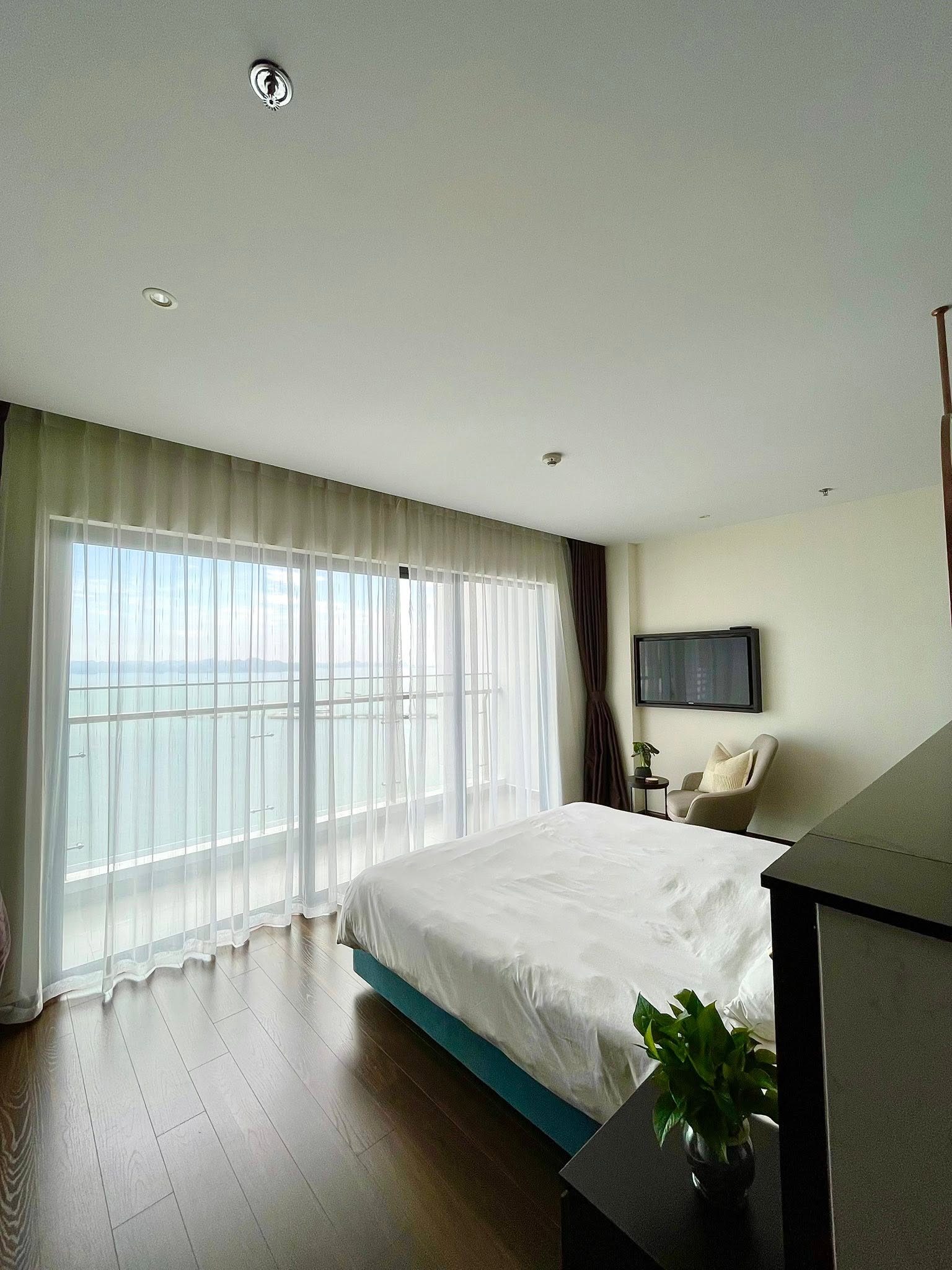 Homestay Sapphire Hạ Long View Biển Ngắm Pháo Hoa