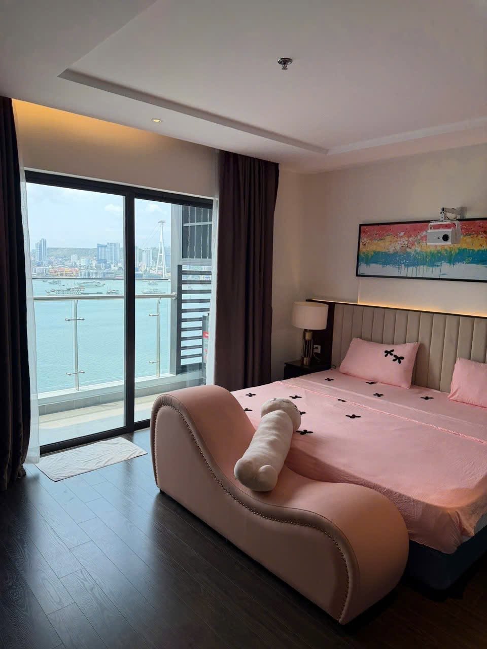 Homestay Sapphire Hạ Long Ban Công View Biển Đẹp