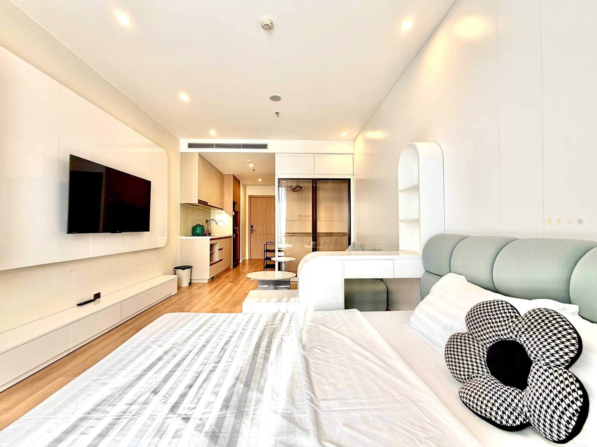 Homestay Icon 40 Hạ Long Gần Bãi Tắm Bãi Cháy