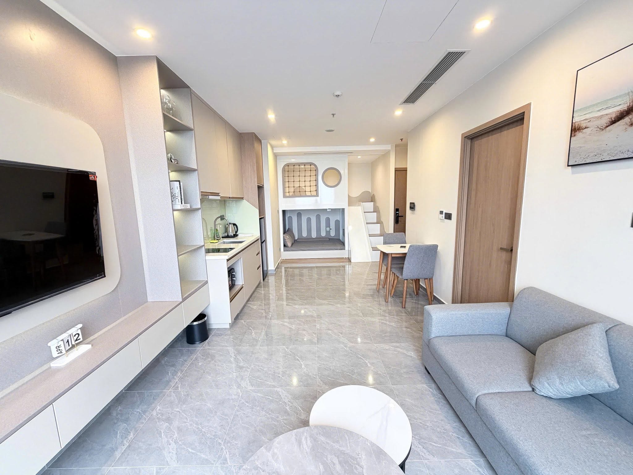 Homestay Icon 40 Hạ Long Gần Cầu Bãi Cháy