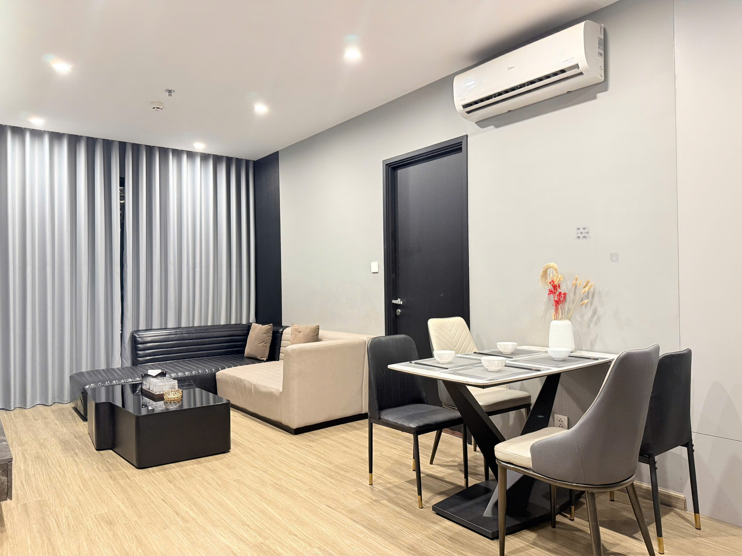 Mira 2PN P4.3018 - Vinhomes Ocean Park 1