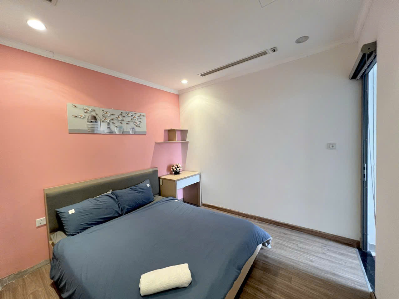 Rosé 1PN P2.2812 - Homestay Times City