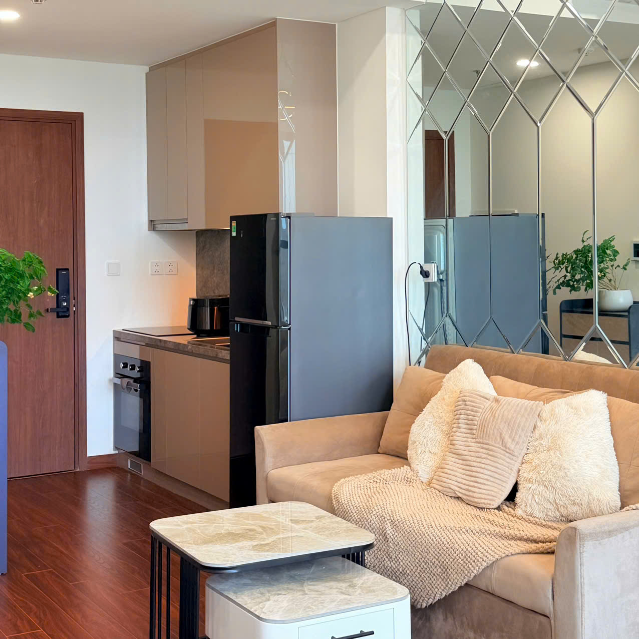 Serein Studio H2.1430 - Vinhomes Ocean Park 1
