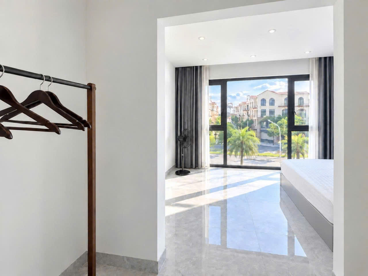 Vịnh Nắng Studio - Homestay Vinhomes Vũ Yên