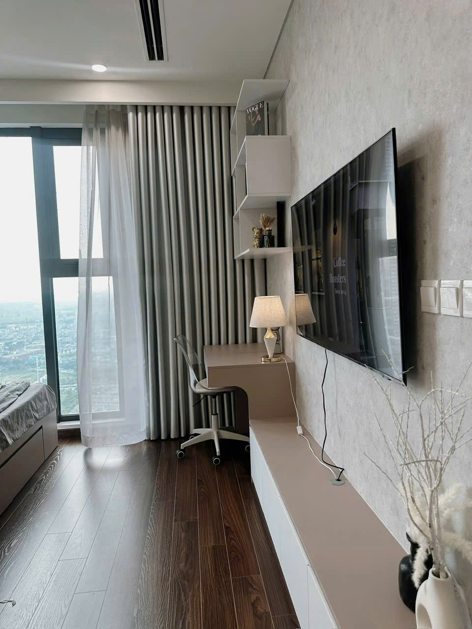 Mây Êm Studio A.3822 - Vinhomes Smart City
