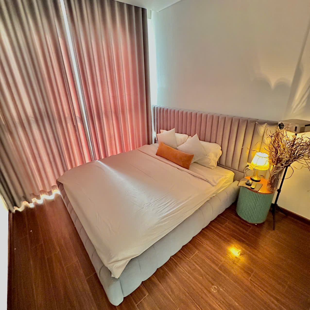 Aria 1PN M1.2208 - Vinhomes Ocean Park 1